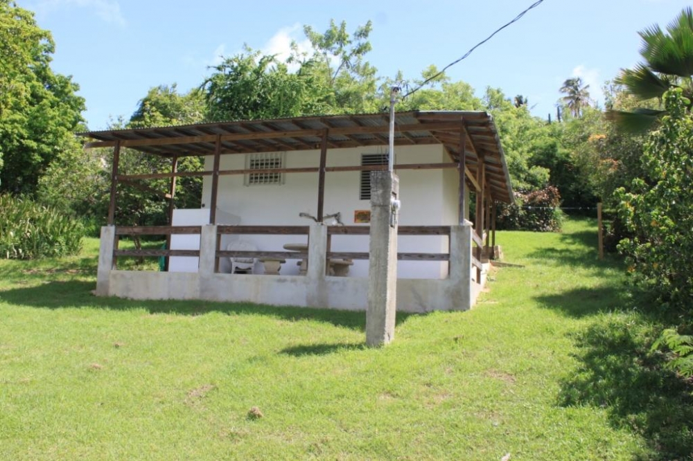 Dacha house in vieques